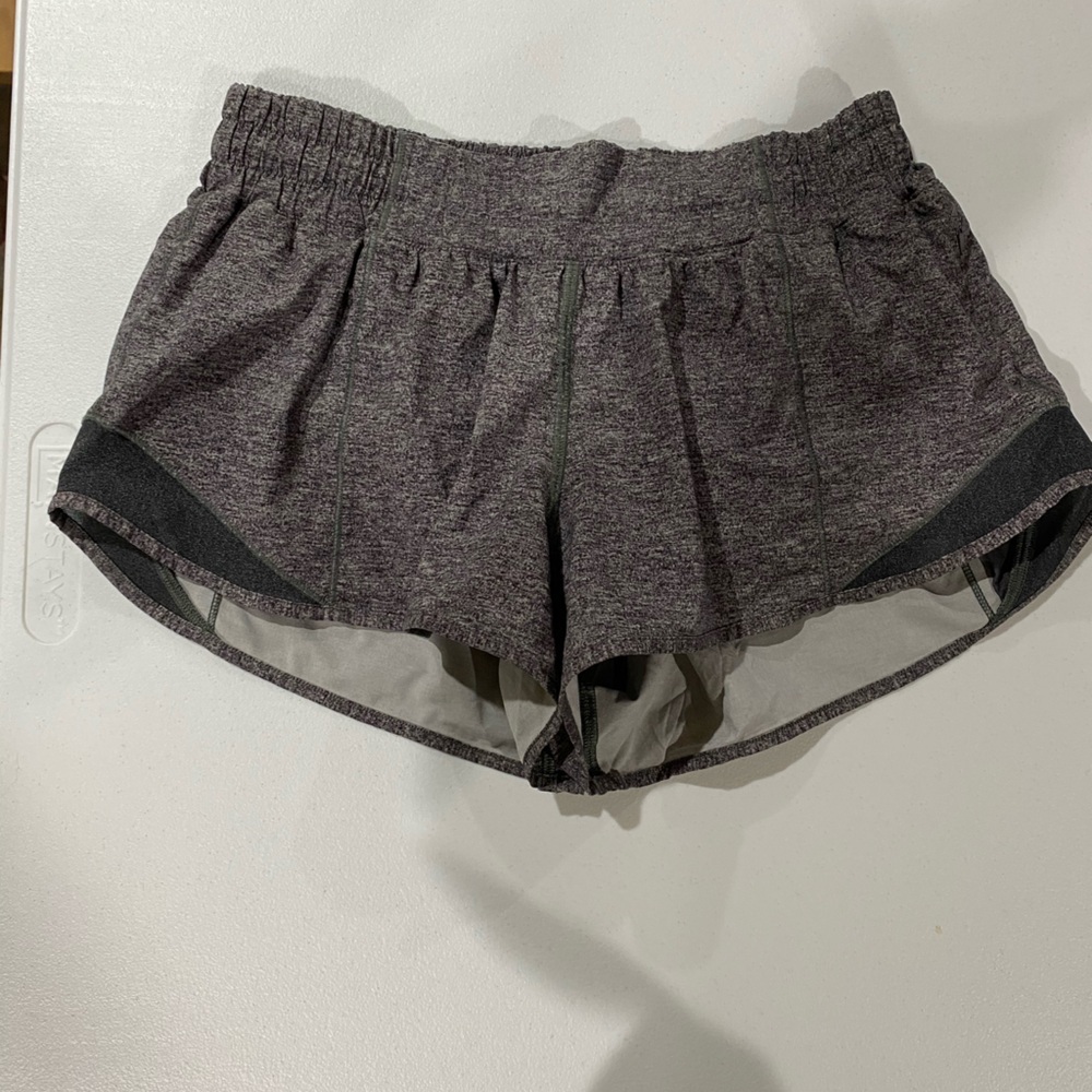 Lululemon shorts size 6 regular dark grey